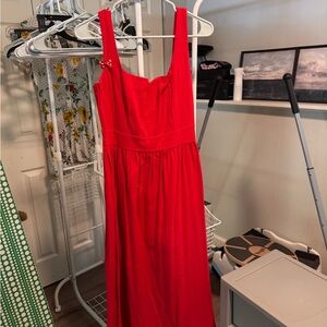 Elegant Red Maxi Dress with Pleated Skirt and Square Neck